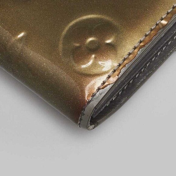 Louis Vuitton Vert Olive Monogram Vernis Sarah Wallet - Picture 3 of 9